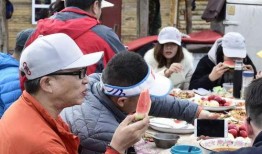 长春热心吃瓜群众视频,街头趣事一网打尽