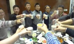 吃瓜群众做法官