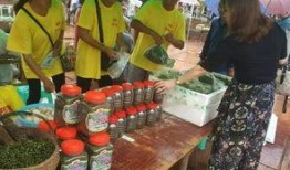 自贡吃瓜群众事件视频