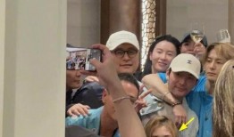 吃瓜群众霸气的头像女生,吃瓜群众霸气的头像女生风采