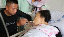 吃瓜群众 被告,“吃瓜群众视角下的被告风云录”