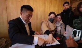京城吃瓜群众对主角的评价,主角的争议与魅力
