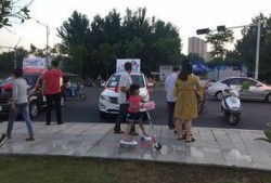 去夜市吃瓜群众怎么办,去吃瓜群众的欢乐指南